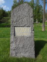 Kamenný památník nám připomíná datum Ležácké tragédie, 24.6. 1942.