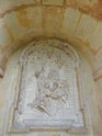 Reliéf ve výklenku kaple vyjadřuje smutnou událost české historie, zavraždění svatého Václava, ke kterému došlo nedalo, ve Staré Boleslavi, 28. září roku 935.
