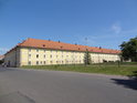Magdeburská kasárna v Terezíně, zde se nachází Národní památník.